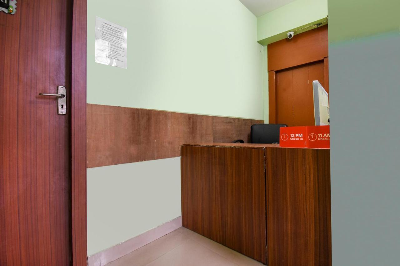 Oyo 8125 Orchid Inn โกลกาตา ภายนอก รูปภาพ