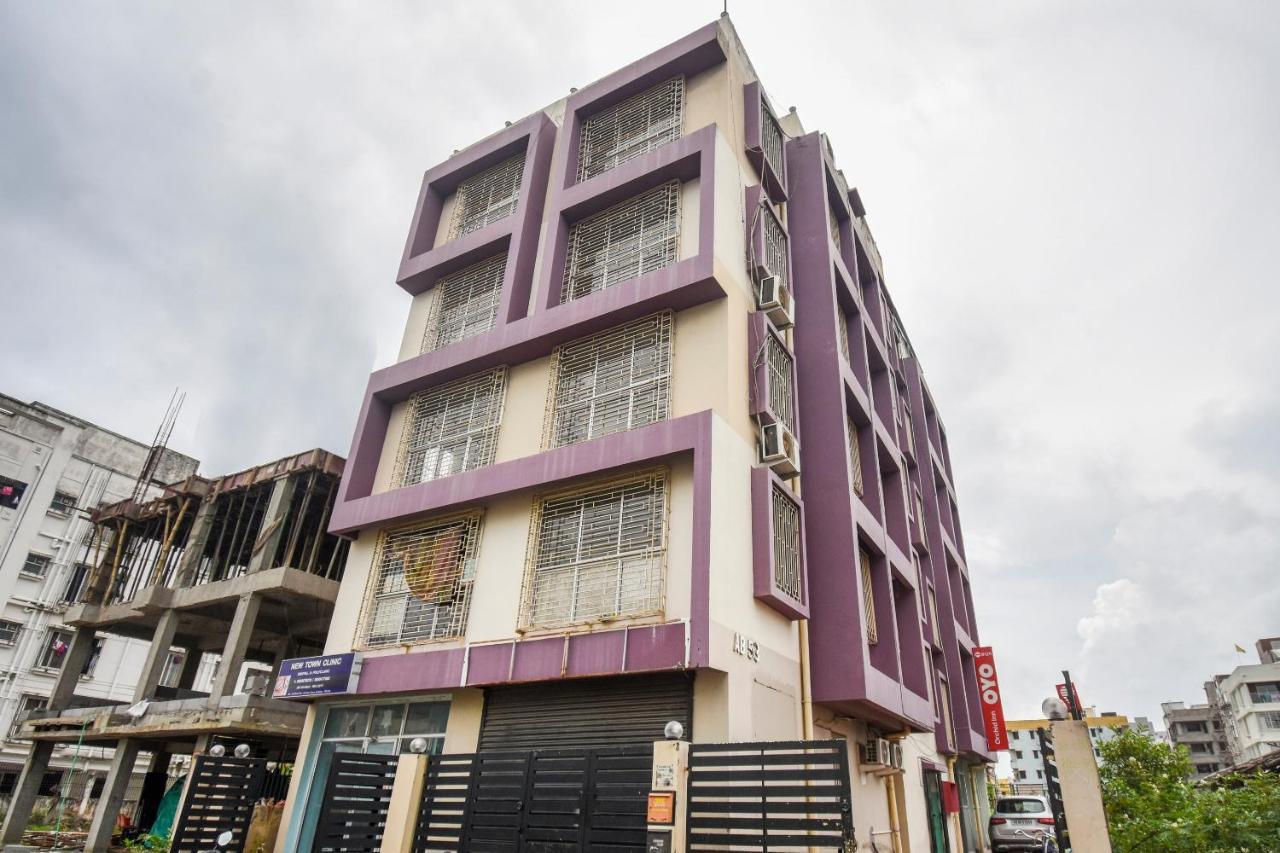 Oyo 8125 Orchid Inn โกลกาตา ภายนอก รูปภาพ